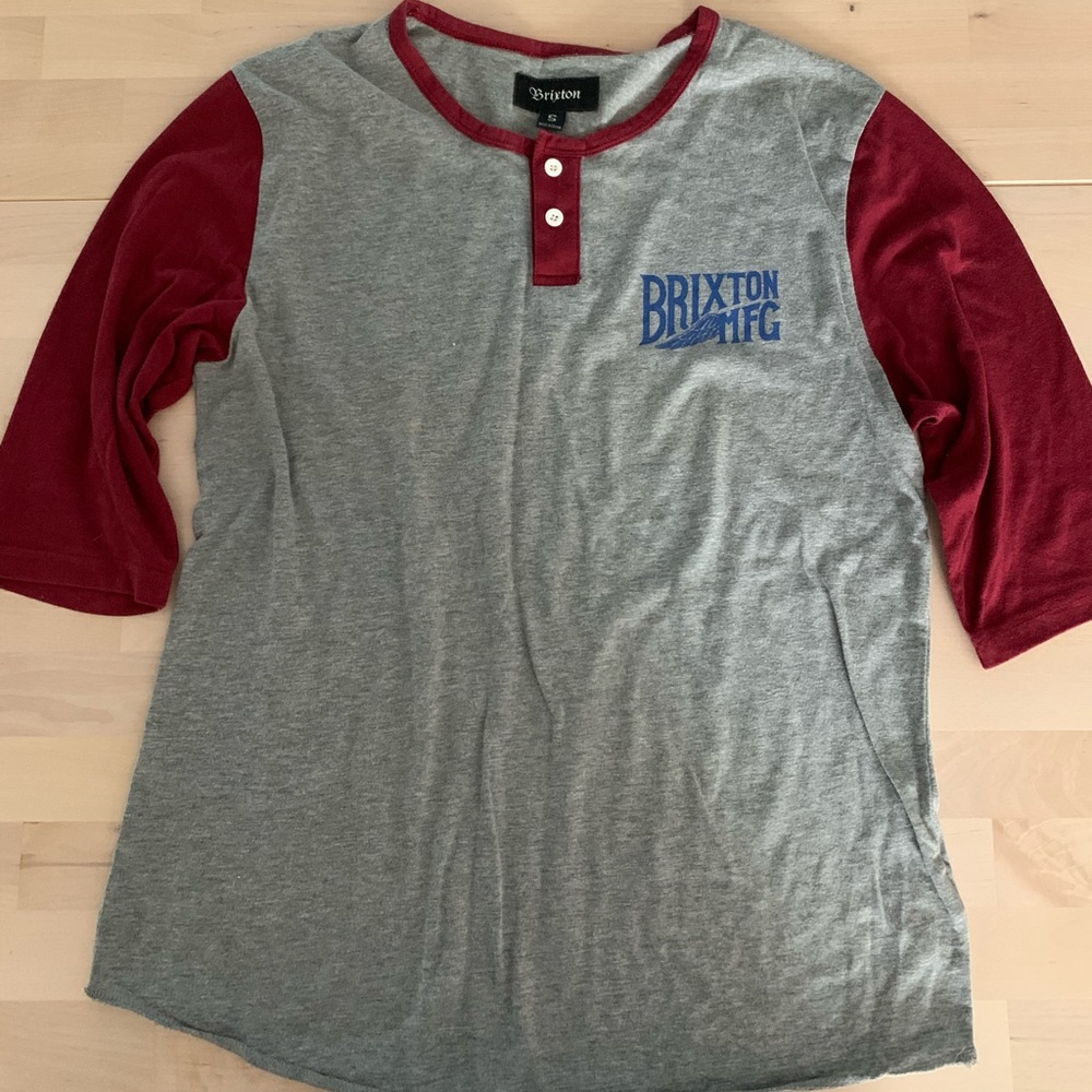 BRIXTON - Henley 3/4 sleeve 👕✨